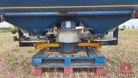 2008 KRM M2W BAGBELLE TWIN DISC FERTILISER SPREADER - 12
