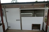 5 BAY PIGLET HOUSE + COVERED PEN - 9