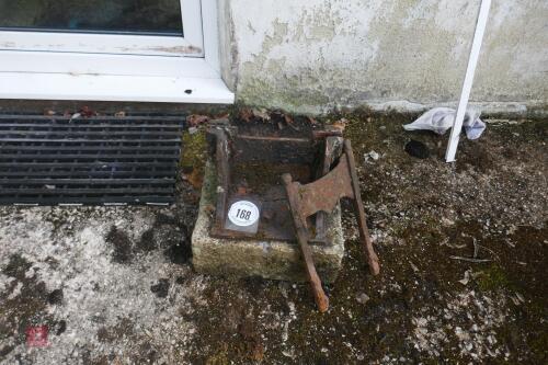 GRANITE BASED BOOT SCRAPER