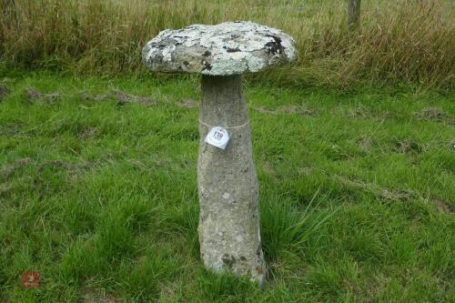 GRANITE STADDLE STONE