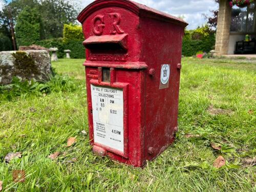 ORIGINAL 'WAGON TOP' GR POST BOX