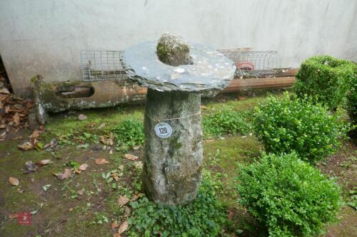 SLATE AND GRANITE STADDLE STONE