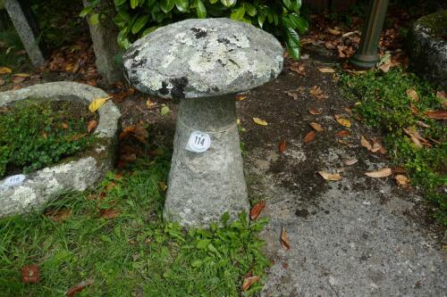 GRANITE STADDLE STONE