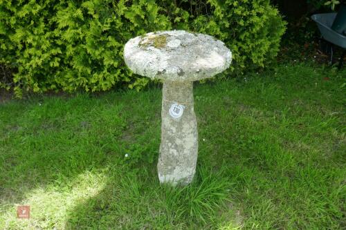 GRANITE STADDLE STONE