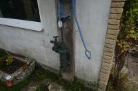 WALL MOUNTED WELL PUMP - 10