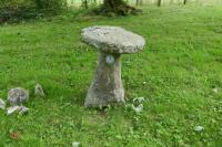 GRANITE STADDLE STONE - 2