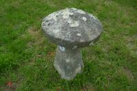 GRANITE STADDLE STONE - 3