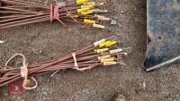 15 PIG TAIL ELECTRIC FENCE STAKES - 3