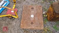 MANHOLE COVER