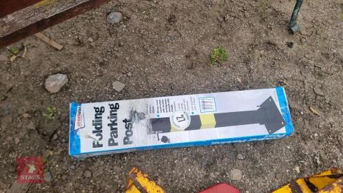 FOLDING PARKING POST