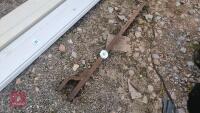 FORD TRACTOR DRAWBAR - 3