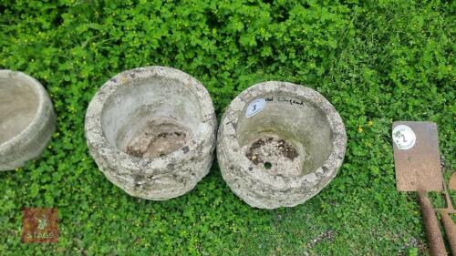 2 CONCRETE PLANTERS