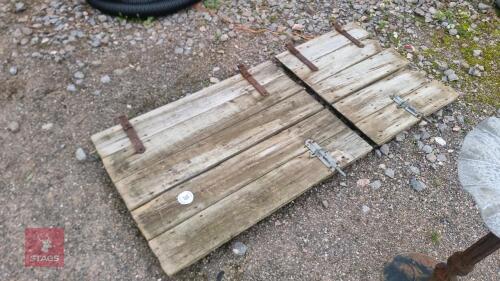 2M X 90CM STABLE DOOR C/W HINGES