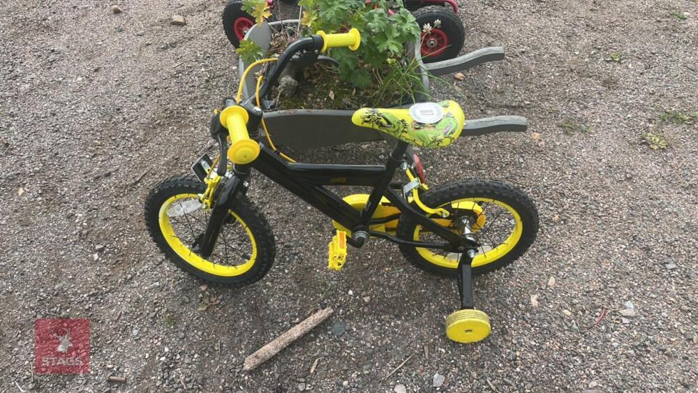 KIDS BICYCLE C/W STABILISERS