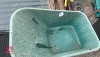 WHEELBARROW - 3