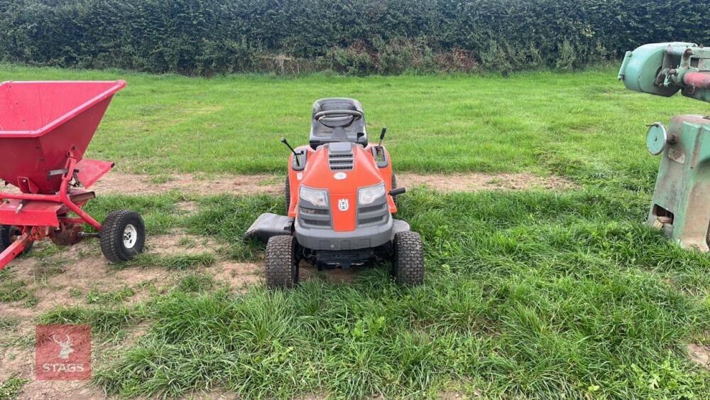 HUSQVARNA LT151 RIDE ON LAWN MOWER
