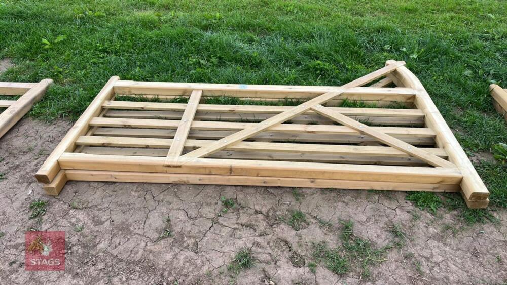 2 X 8' WOODEN GATES