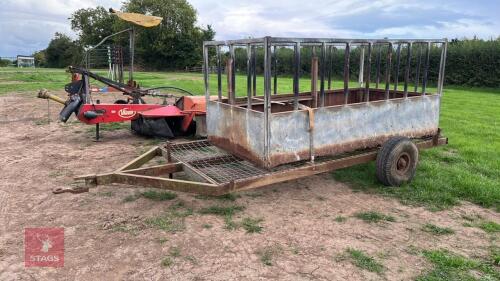 TRAILER & CATTLE FEEDER