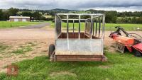 TRAILER & CATTLE FEEDER - 4