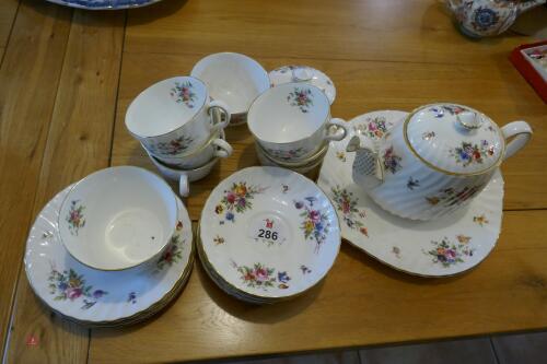 MARFLOW MINTON TEA SET