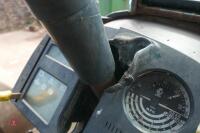 1988 JOHN DEERE 2650 4WD TRACTOR - 31