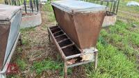 BATEMAN 6'4'' BARLEY BEEF FEEDER - 3