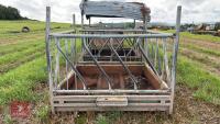 7' SQUARE GALVANISED CATTLE FEEDER - 3