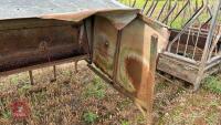 GALVANISED CALF CREEP FEEDER - 2