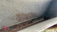 GALVANISED CALF CREEP FEEDER - 7