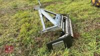IAE GALVONISED YARD SCRAPER - 7