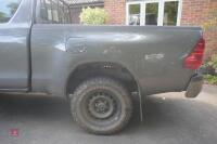 2018 TOYOTA HILUX PICK UP TRUCK - 28