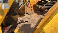 FORD 550 WHEELED DIGGER - 13