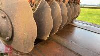 14' TRAILED DISC HARROWS - 16
