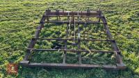 FLAT 8 BALE GRAB FRAME - 2
