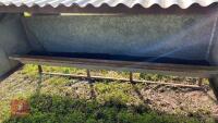 CALF/STIRK SHELTERED FEEDER - 9