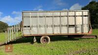 21' LIVESTOCK CONTAINER + BALE TRAILER - 6