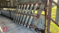 21' LIVESTOCK CONTAINER + BALE TRAILER - 15