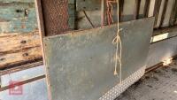 21' LIVESTOCK CONTAINER + BALE TRAILER - 18