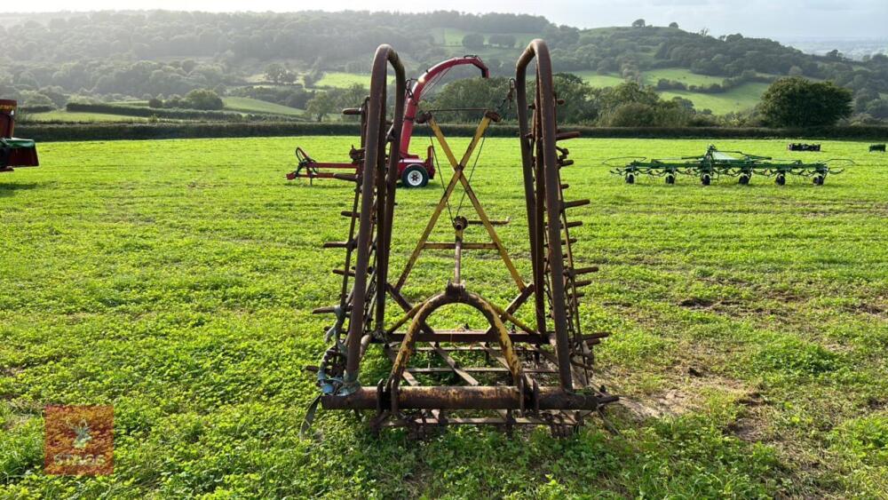 14' FOLDING DRAG HARROWS