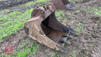 34'' DIGGING BUCKET