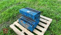 12 X 40KG FORD WEIGHTS - 4