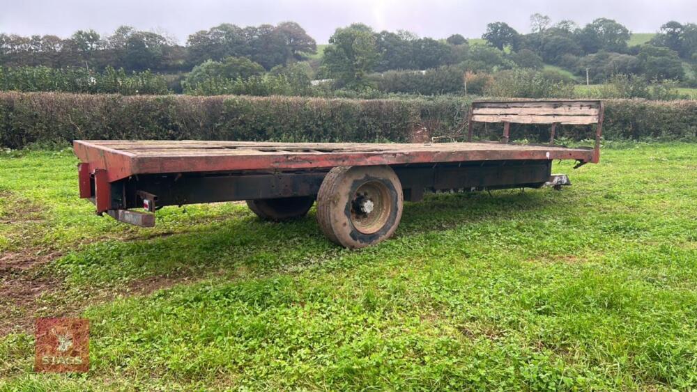 22' SINGLE AXLE BALE TRIALER