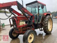 INTERNATIONAL 884 2WD TRACTOR - 3
