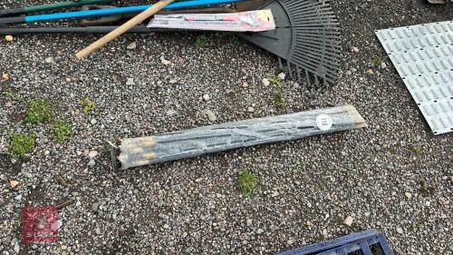 SET OF DRAIN RODS