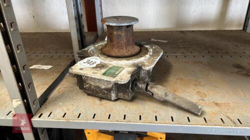 LAND ROVER WINCH