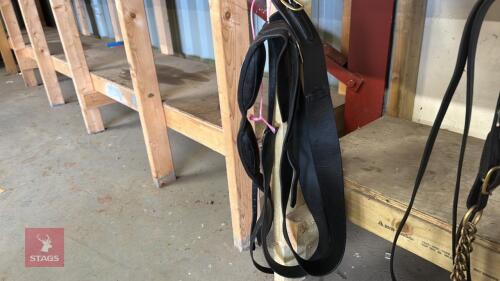 LEATHER RACING PADDOCK ROLLER