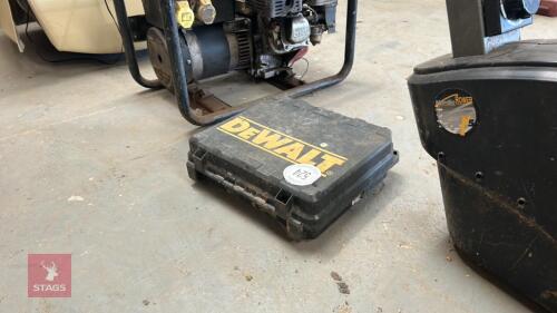 DEWALT DRILL