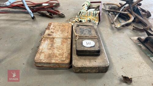 3 SOCKET SETS