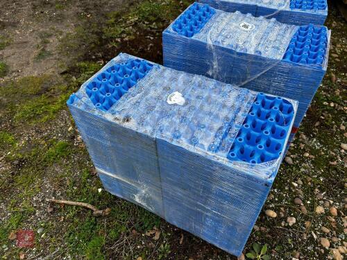 200 PLASTIC EGG TRAYS