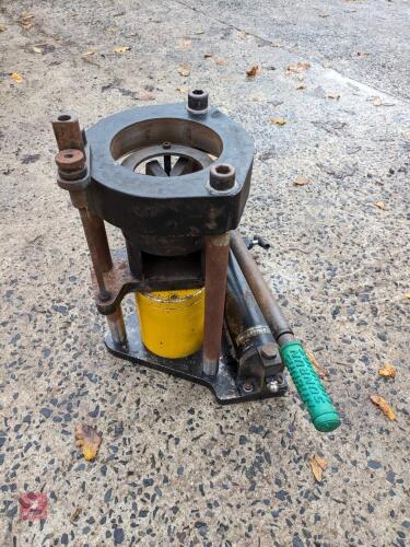 HYDRAULIC PIPE CRIMPING/ SWAGING MACHINE